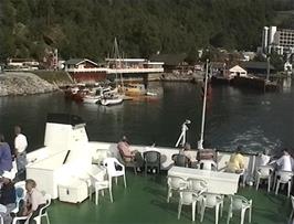 Finally leaving Geiranger on our cruise to Hellesylt at the other end of the fjord
